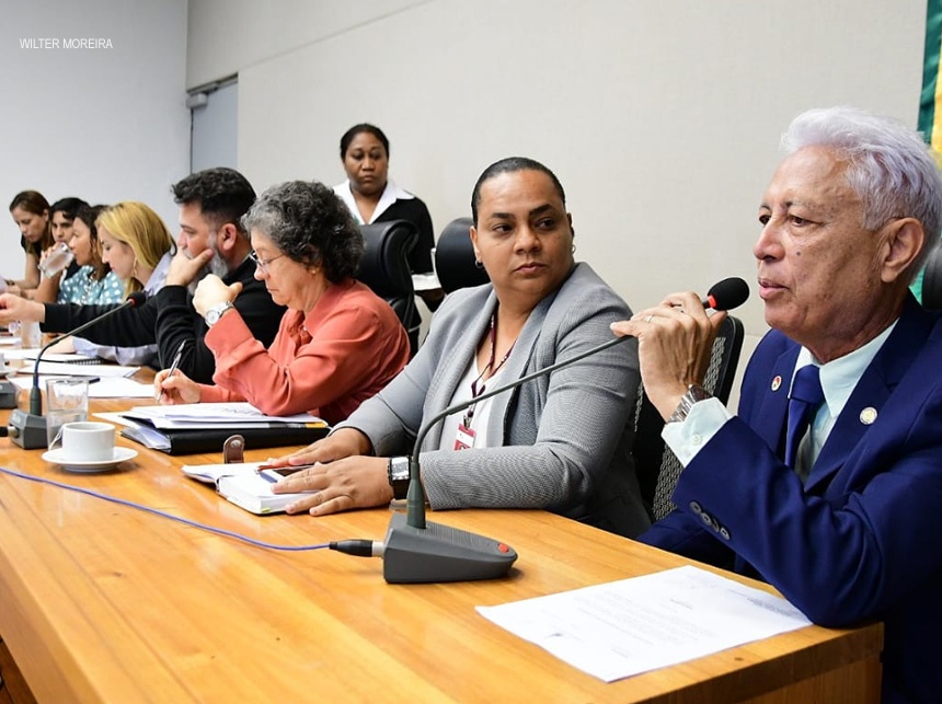 CLDF reúne entidades sindicais para debater PL do Executivo de flexibilização habilitação de Organizações Sociais