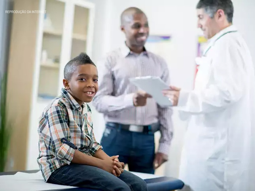 Permanência de pais e responsáveis por menores de idade durante consultas médicas deve ser apreciado pela CLDF