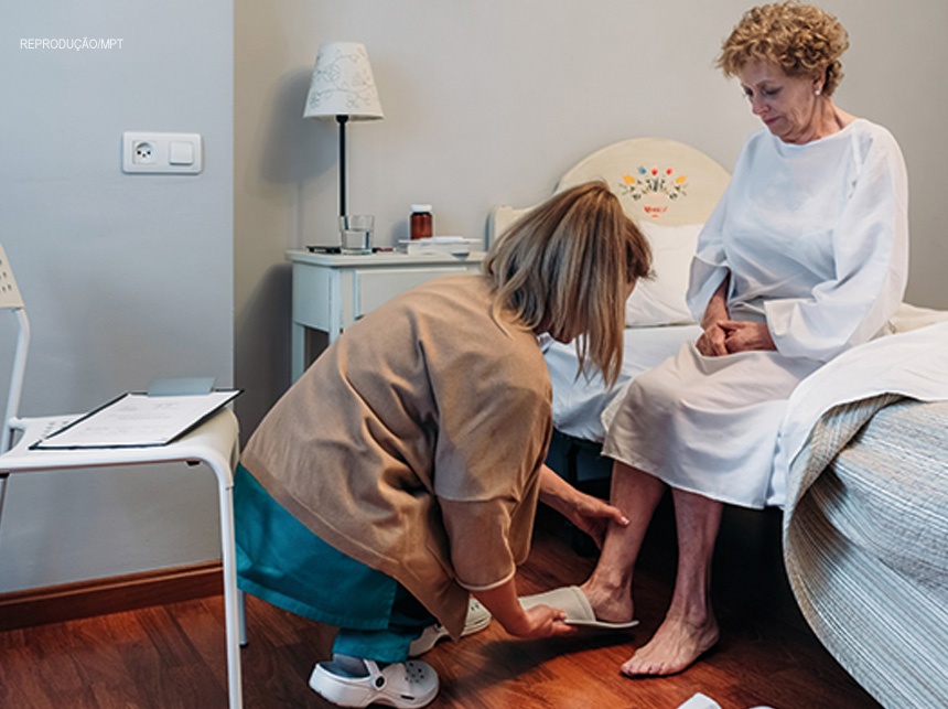 Cooper-Ação não pode terceirizar mão de obra para serviços de “home care”