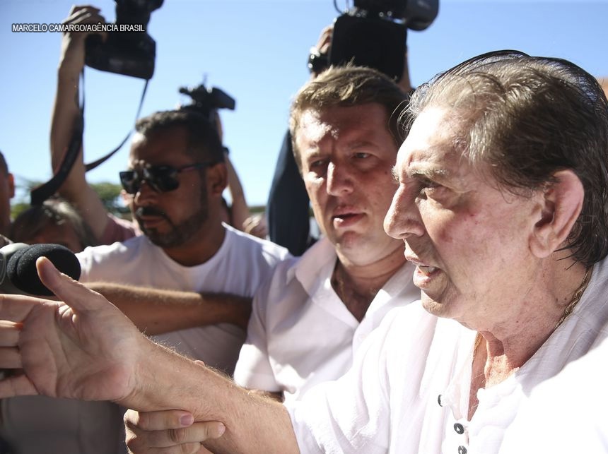 João de Deus é condenado a 40 anos de prisão por estupro