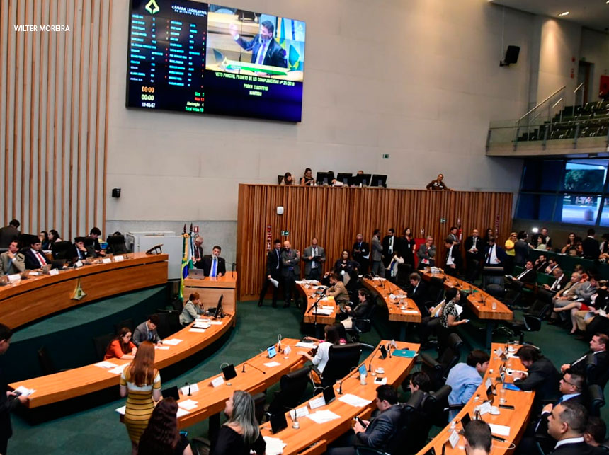 Jorge Vianna garante manutenção de emendas à LDO 2020, com recursos para auxílio-alimentação, reestruturação de carreiras e concursos públicos ao derrubar vetos do Executivo