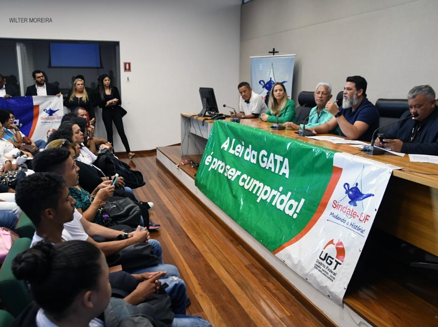 Jorge Vianna participa de Assembleia do Sindate-DF para tratar do pagamento da Gata pelo GDF