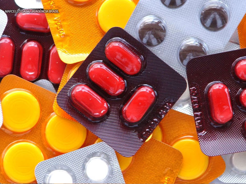 Ministério da Saúde desaconselha Ibuprofeno para tratar Covid-19