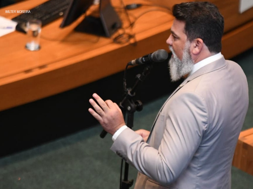 Jorge Vianna aciona sindicato sobre fornecimentos de EPI aos vigilantes