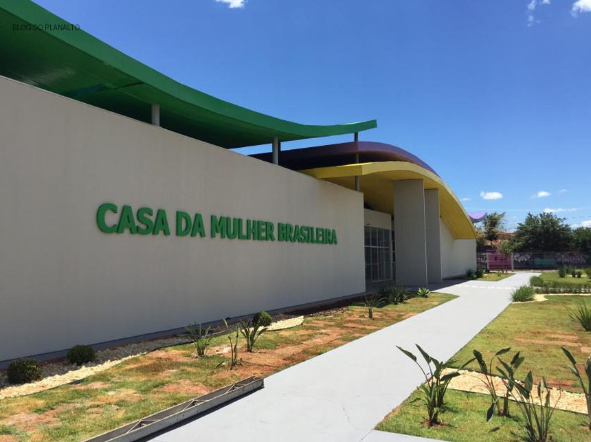 No mês da mulher, GDF anuncia obras na área da saúde