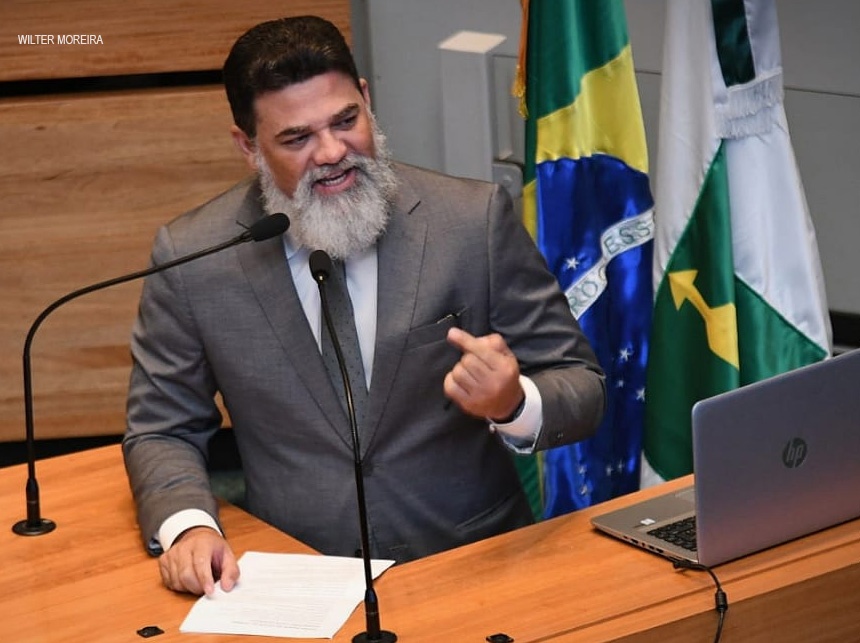 Jorge Vianna cobra de empresas terceirizadas fornecimento de proteção adequada a vigilantes para lidar com coronavírus