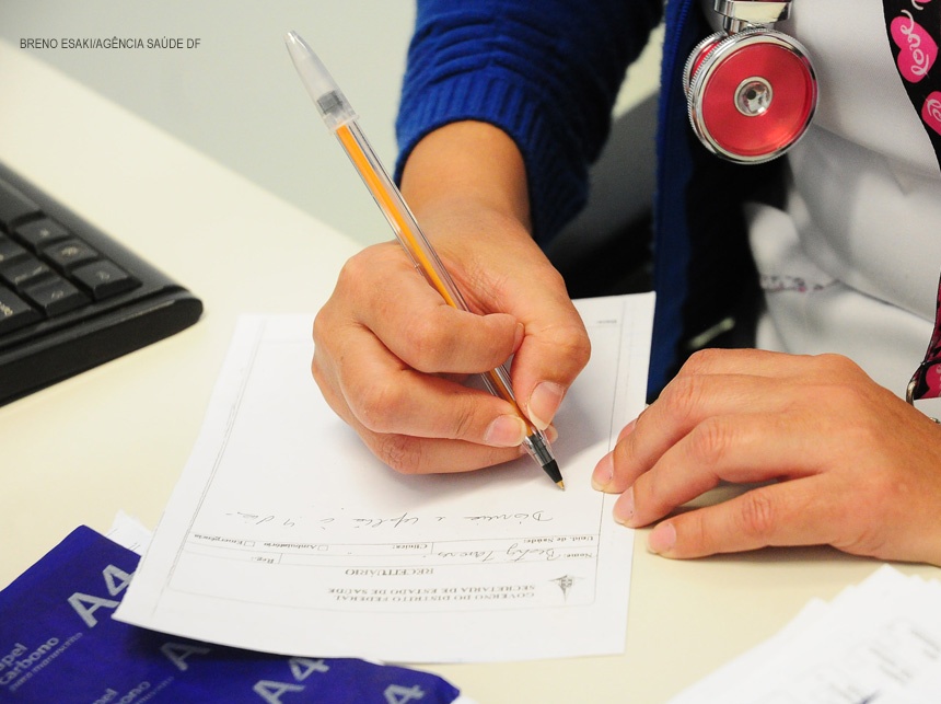 Receita de medicamento tem validade ampliada no DF