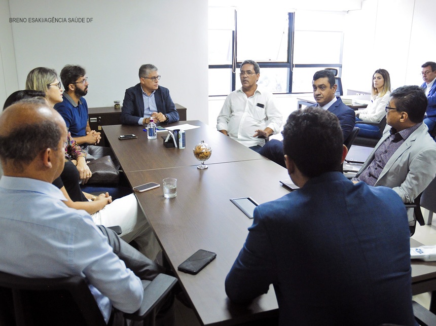 Saúde firma parceria com UnB para ampliar diagnósticos de coronavírus