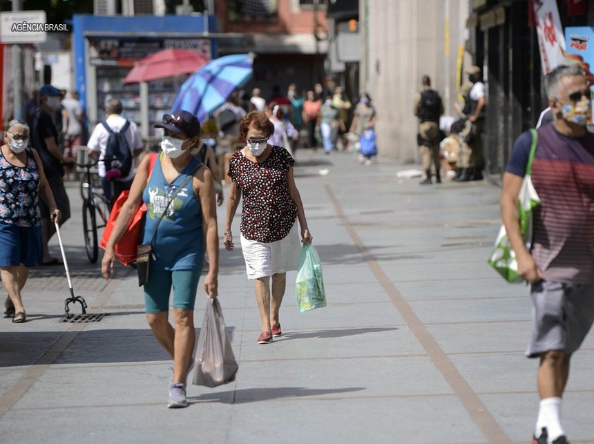 Covid-19: DF registra maior taxa de transmissão em 2021