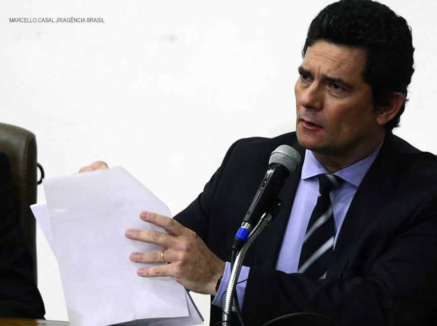 Senadores querem convocar Moro para falar ao Senado