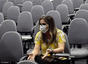 Representando o Cofen, Irene Ferreira destacou a urgência das medidas