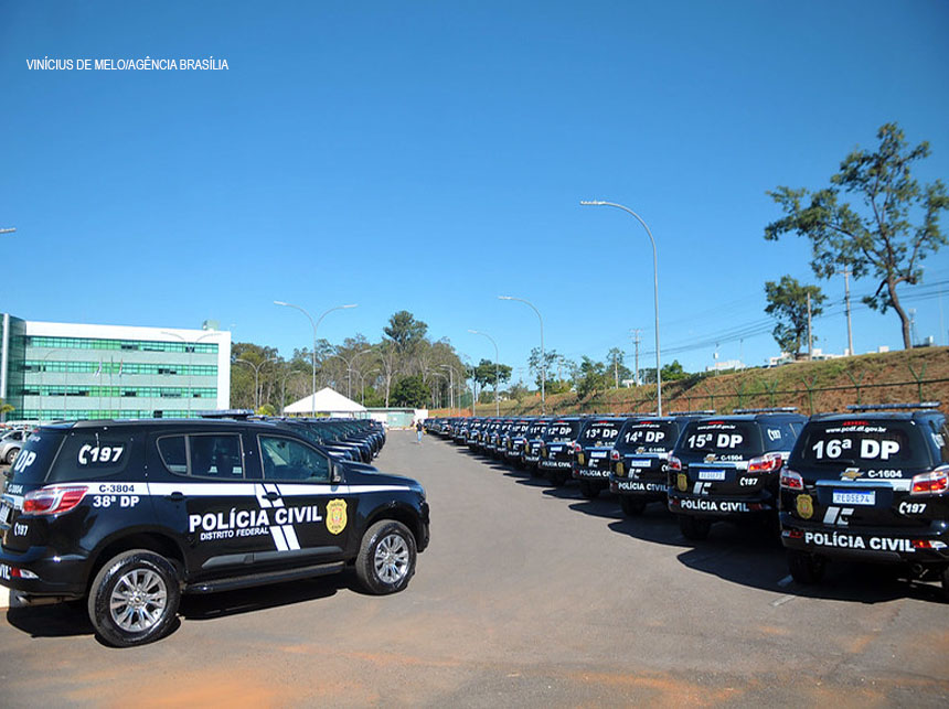 Polícia Civil do DF recebe 50 novas viaturas