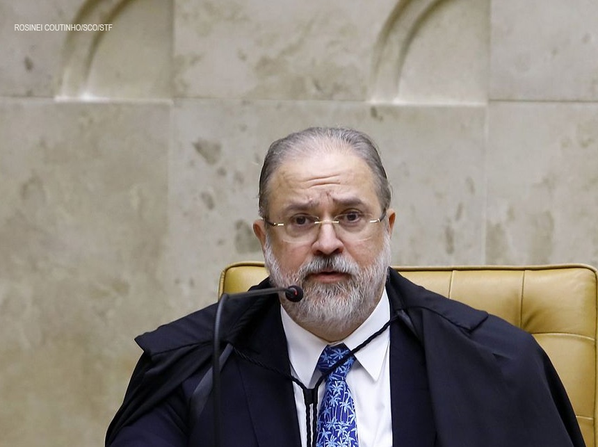 PGR pede suspensão de inquérito que apura divulgação de fake news