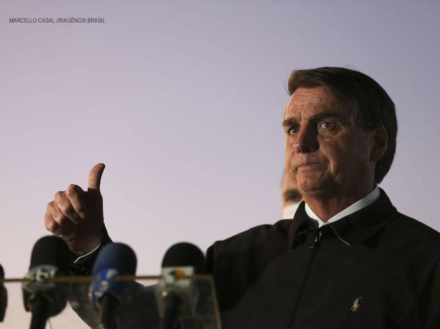 Ação contra fake news é para censurar mídias sociais, diz Bolsonaro
