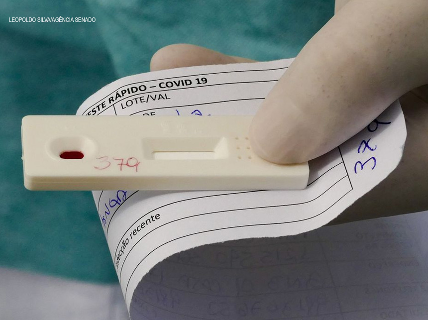 Brasil tem 1,1 mil mortes por covid-19 registradas em 24 horas