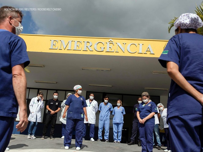 Covid-19: Brasil tem 881 mortes registradas em 24h e chega a 12,4 mil