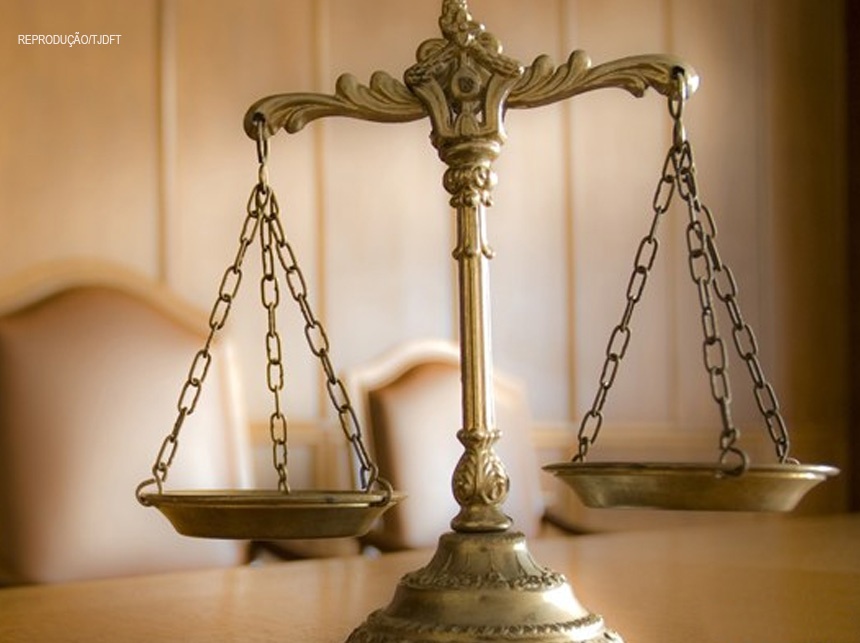 Justiça impede DF de cobrar contribuição previdenciária extra sem regulamentação em lei