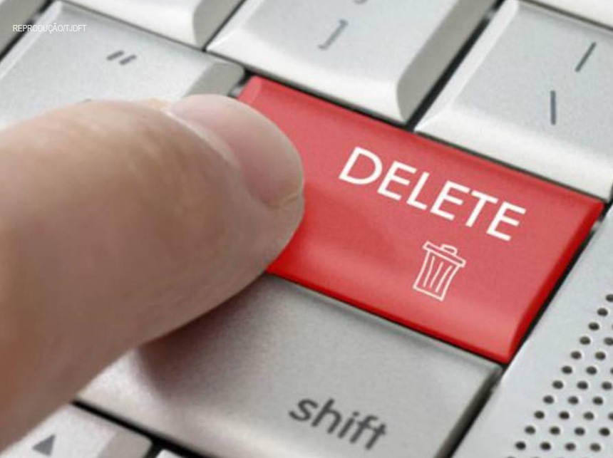 Justiça determina exclusão de publicações ofensivas contra governadora em redes sociais