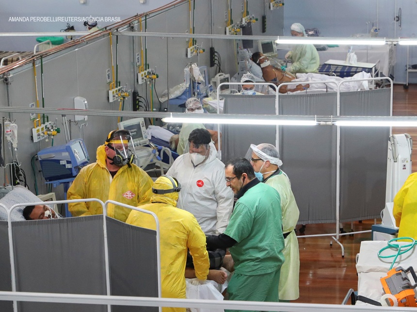 Apesar de sinais de estabilização, pandemia no Brasil ainda é grave