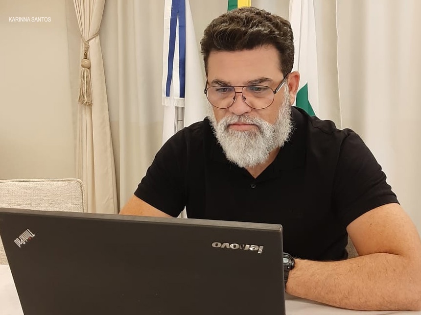 Em live, deputado Jorge Vianna explica as mudanças ocorridas no GDF Saúde