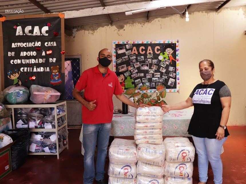 Castelo Forte doa mais de 15 toneladas de alimentos para entidades beneficentes do DF durante a pandemia