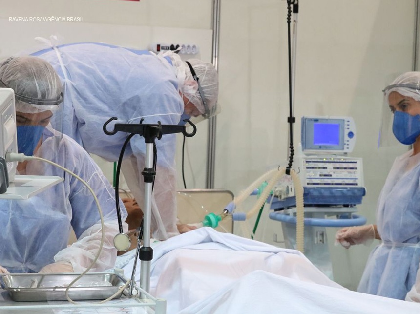 Covid-19: Brasil tem 41,8 mil novos casos e 1.300 óbitos em 24h