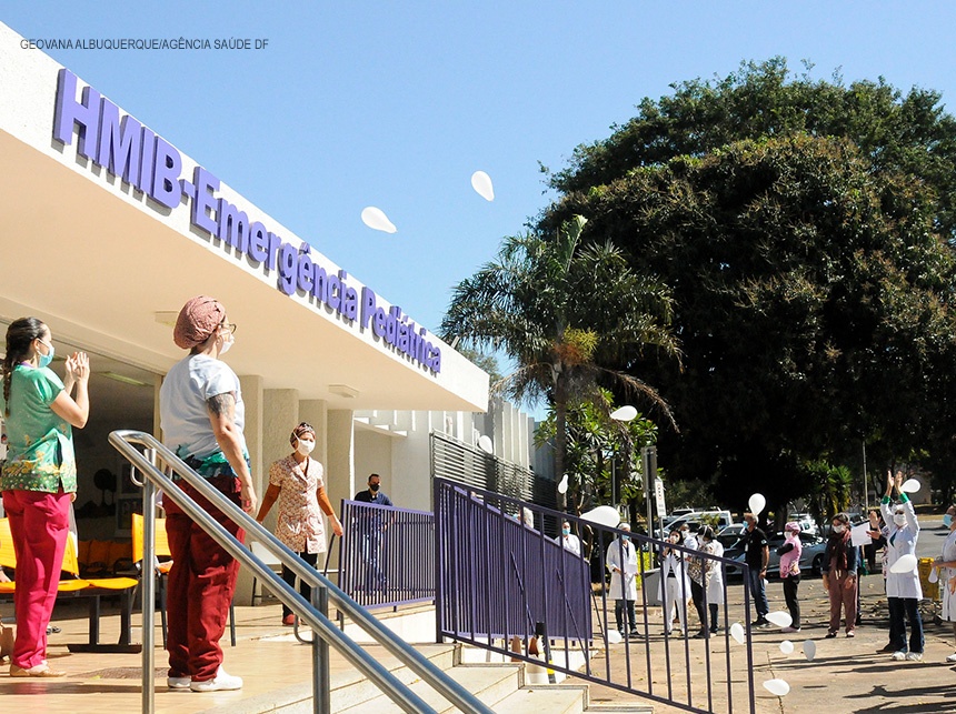 HMIB homenageia servidores que faleceram por Covid-19