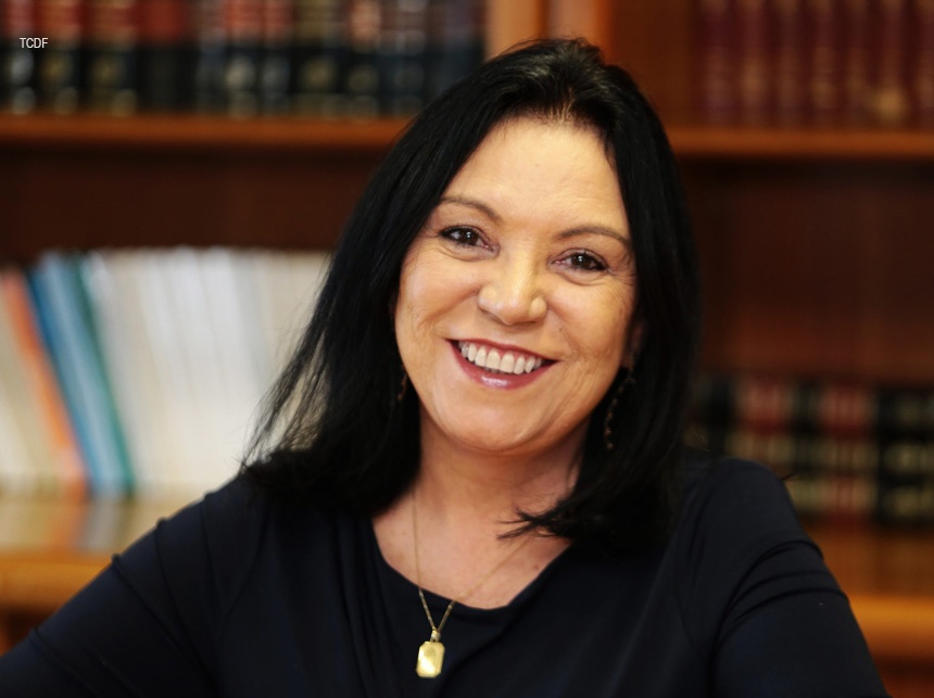 Justiça decide a favor da reeleição da presidente do TCDF