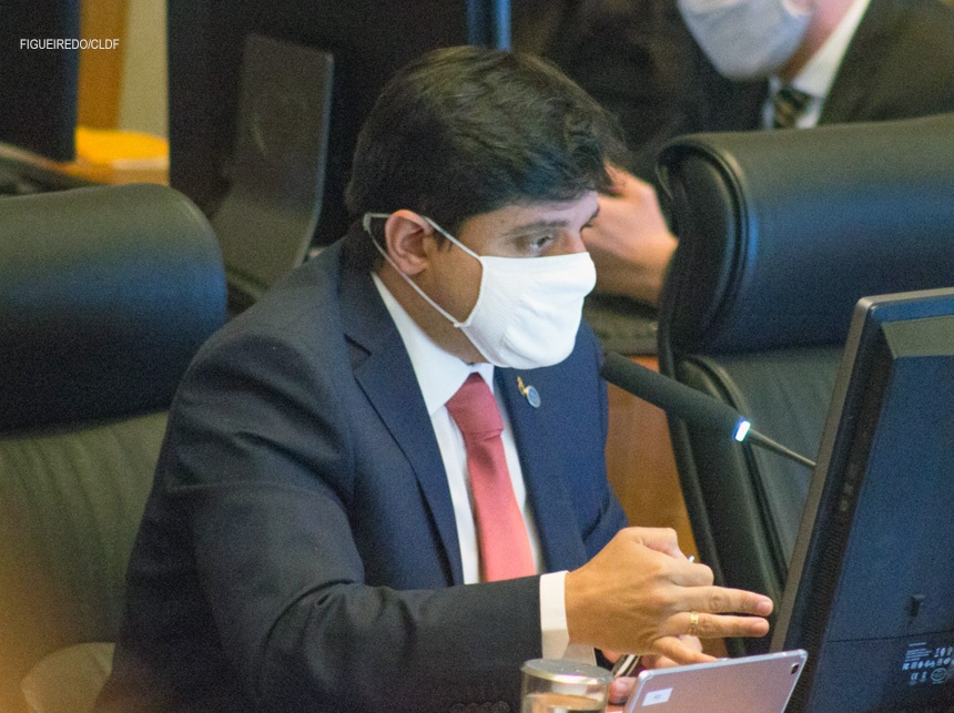 DF pode ter perdido R$ 2,5 bilhões por ‘esquecimento’ de bancos, aponta distrital