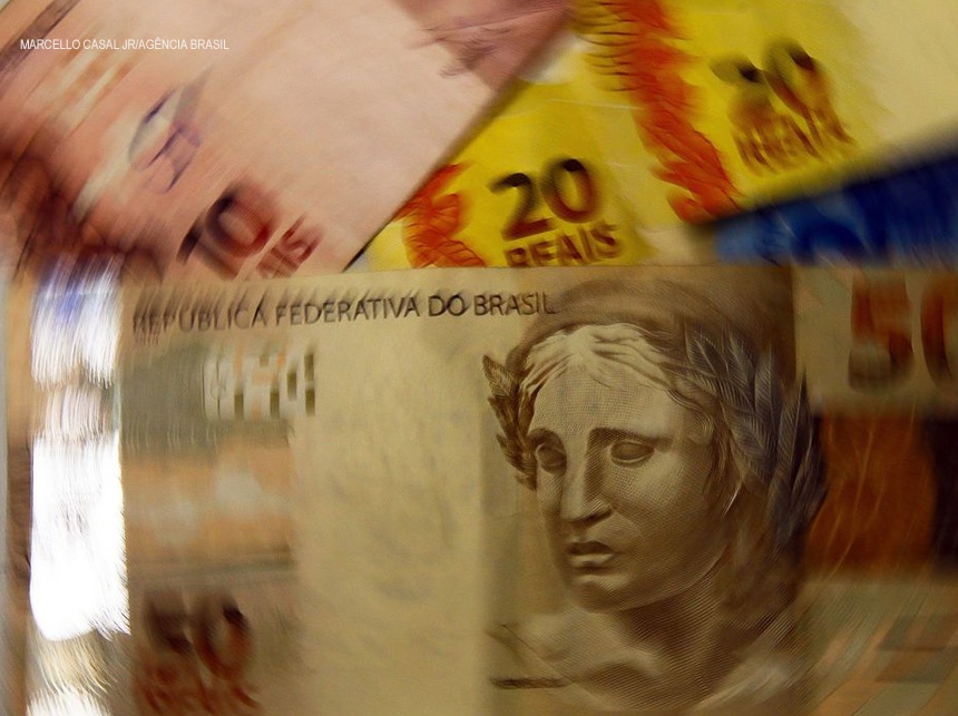 Conselho do FGTS aprova distribuição de R$ 7,5 bi para trabalhadores