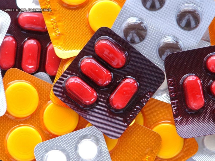 Preço de medicamentos hospitalares sobe 16% na pandemia