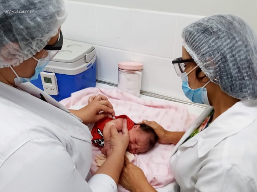 HRG inaugura sala de vacina na unidade materno-infantil
