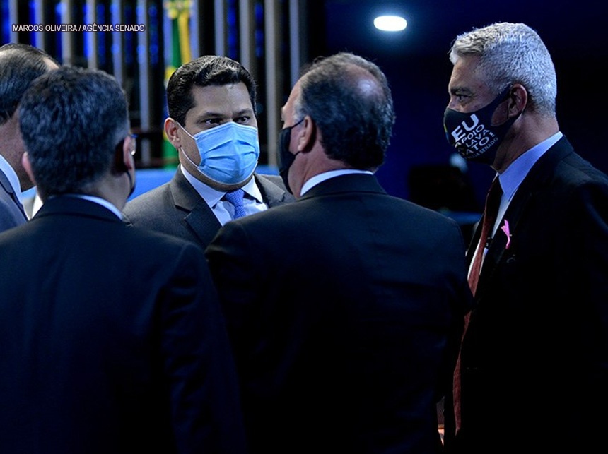 Davi Alcolumbre anuncia pauta do Senado para o dia 3 de novembro