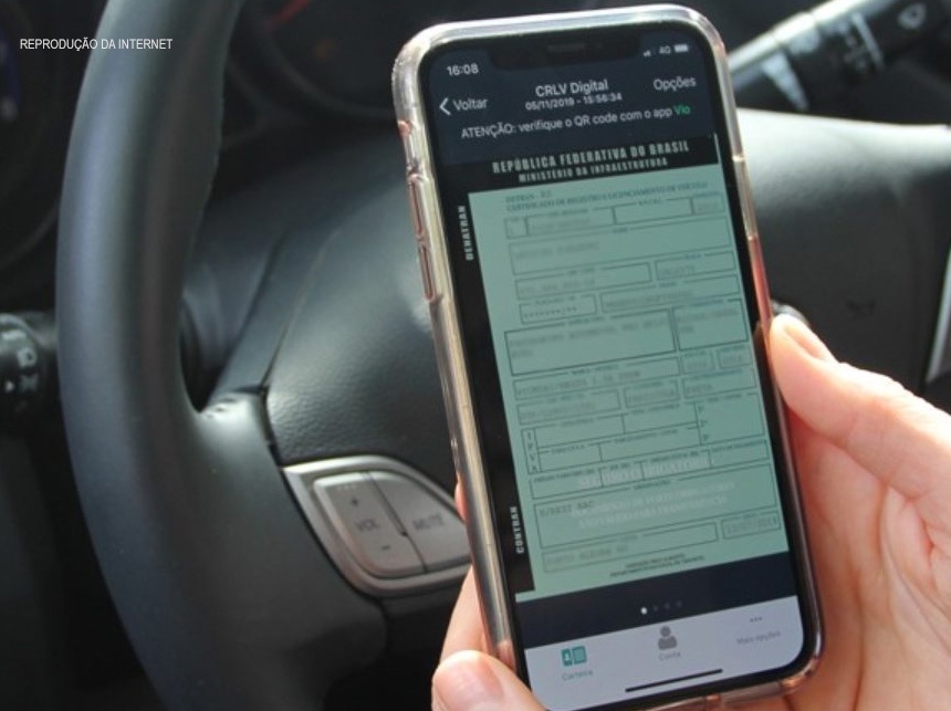 Detran-DF: Prova de vida pode ser feita pelo celular