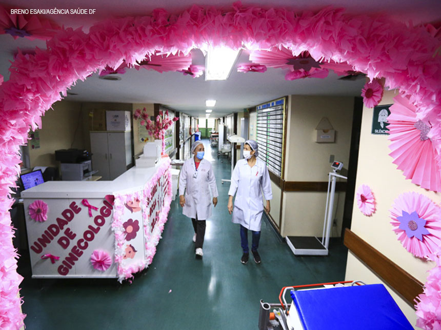 Mutirão de reconstrução mamária deve realizar 40 cirurgias no HRT