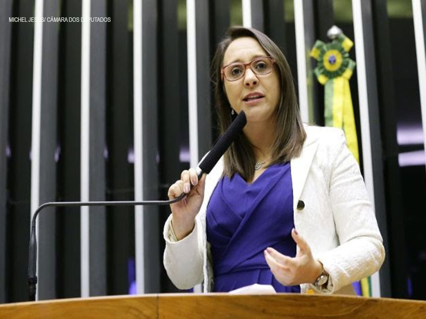 Parlamentares do Podemos se posicionam contra cortes de R$ 1,4 bi na educação
