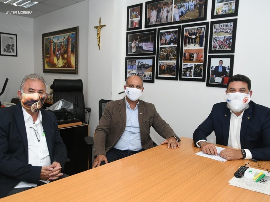 Jorge Vianna se reúne com a OCDF para tratar da aplicabilidade da Lei das Cooperativas