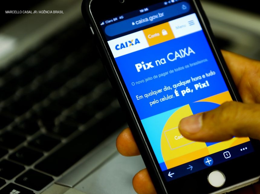 Valor médio de transações do PIX foi R$ 90 no primeiro dia de teste