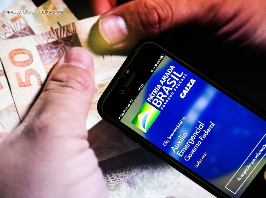 Beneficiários nascidos em julho recebem hoje auxílio emergencial