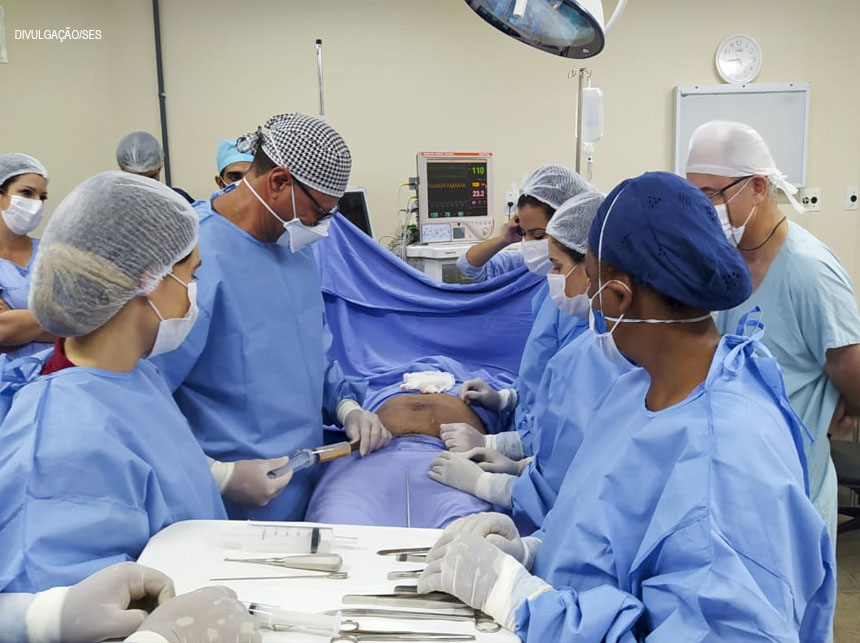 HRL faz cirurgia inédita para enxertar células