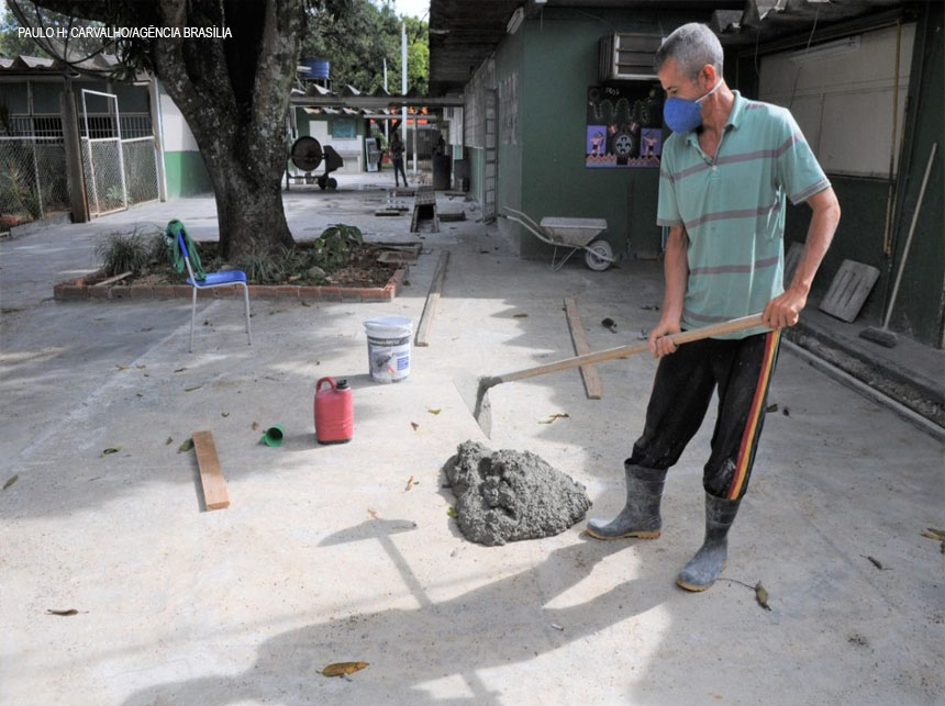 Bar, restaurante, obra e venda são as áreas que mais contratam