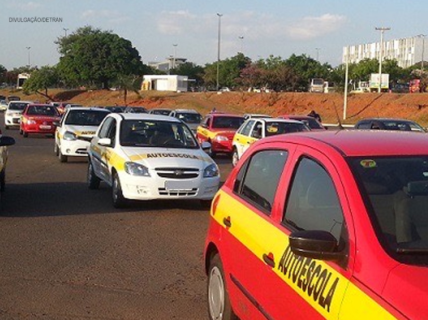 Detran cancela mais três bancas práticas por falta de candidato