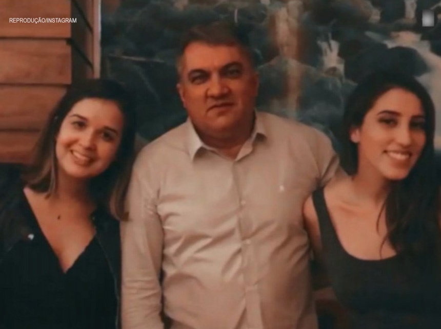 Carro de família do DF é encontrado em penhasco na Bahia com três corpos dentro