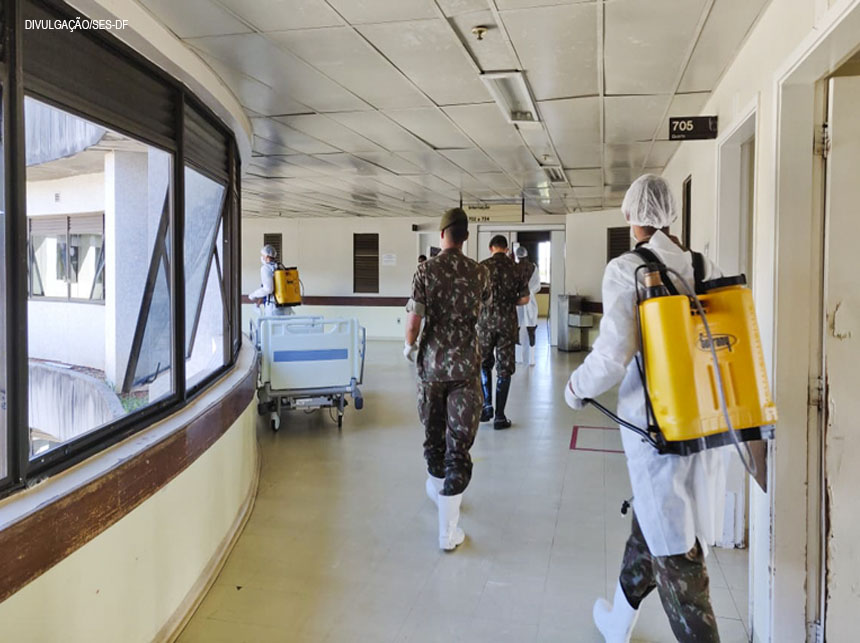 Exército sanitiza áreas de circulação do HRAN