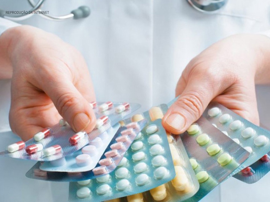 Lei do RJ que dava desconto a idosos em medicamentos é inconstitucional