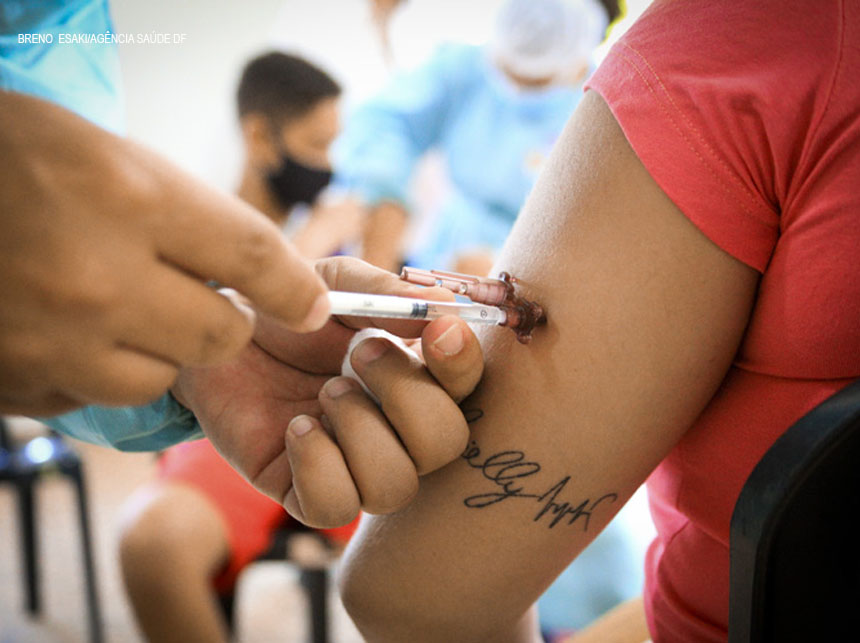 Saúde do DF divulga plano estratégico e operacional da vacinação contra a Covid-19
