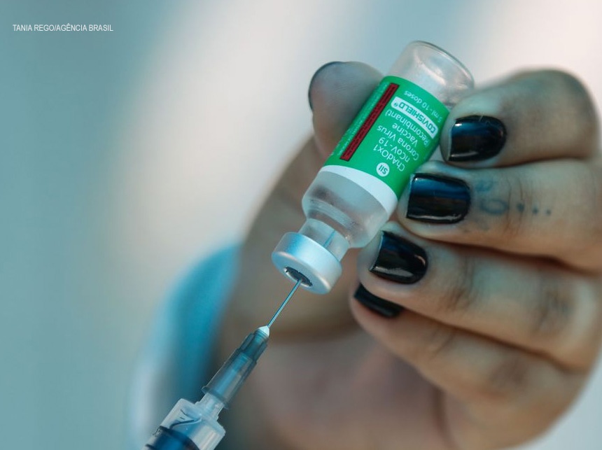 Anvisa recebe pedido de registro definitivo da vacina de Oxford