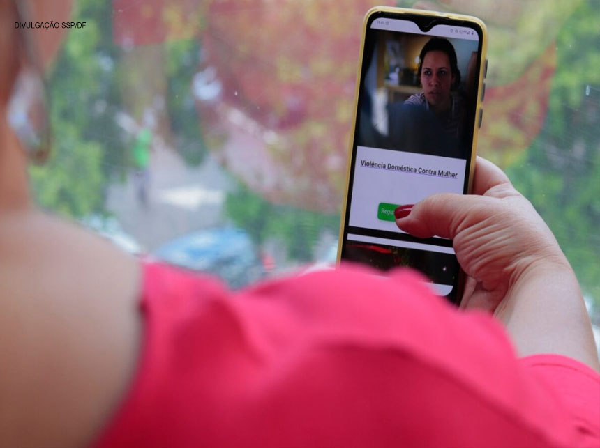 Lei Maria da Penha: denúncia pode ser on-line