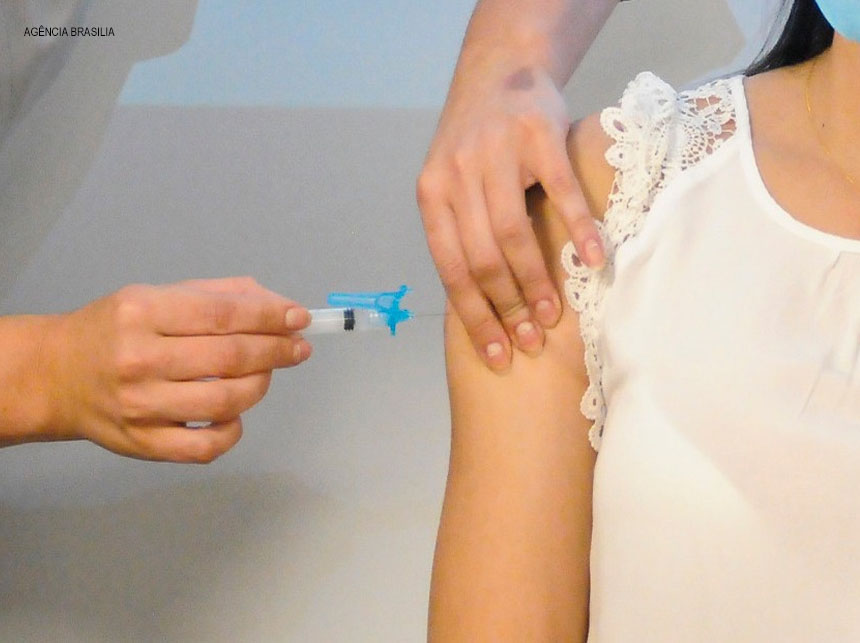 Senado aprova MP que autoriza crédito de R$ 2,5 bi para Covax Facility Texto segue para sanção presidencial