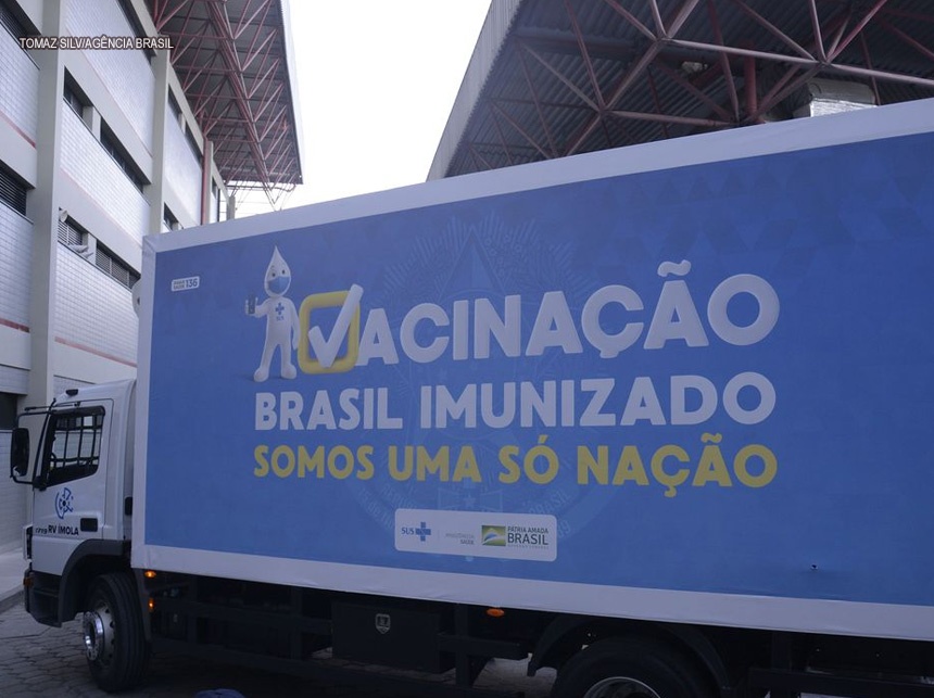 Saúde começa segunda fase de distribuição de vacinas contra a covid-19